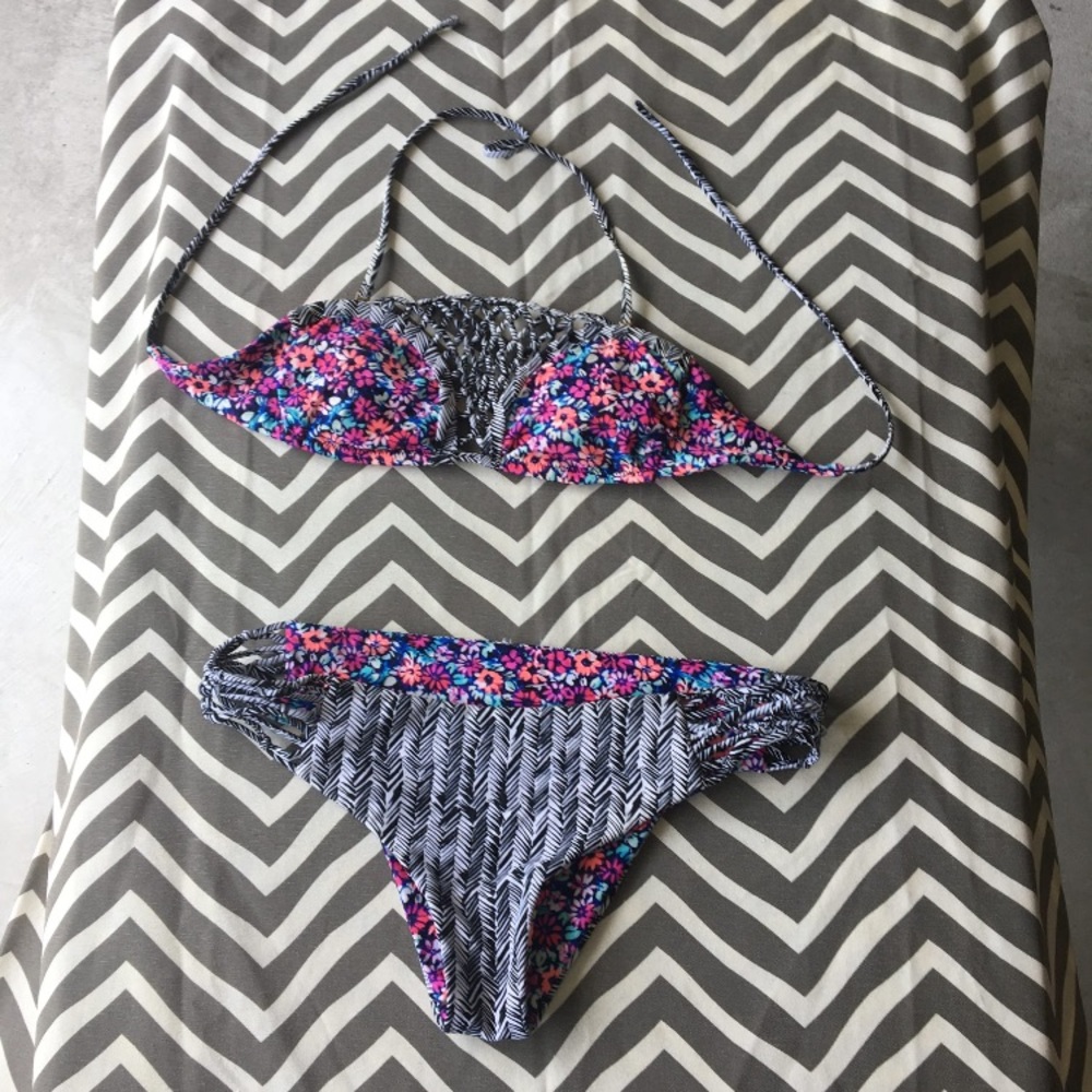 Unknown brand and size bikini